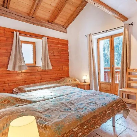 Chalet Pretty With Sauna Skiing Nearby